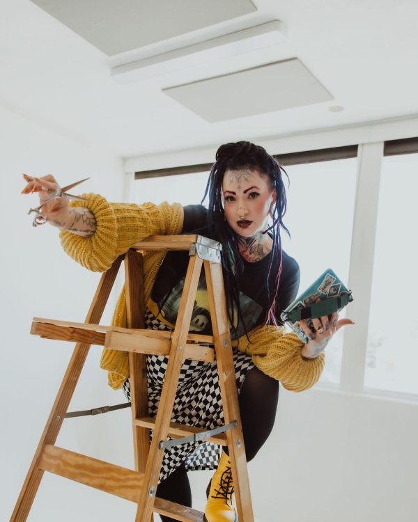 Blue, Level 5 stylist